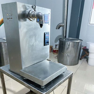 Granule Semi-Automatic Filling Machine