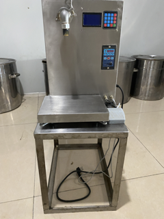 Machine de remplissage d'arachide